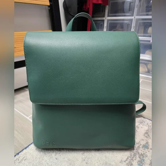Beis The Wicked Backpack in Wicked Green NWT Beis Wicked Backpack in Wicked Green main image 3